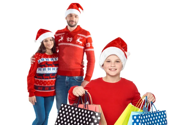 Famille sur shopping à christmastime — Photo de stock