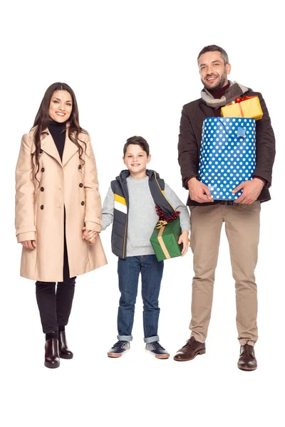 Cadeaux et fils avec des cadeaux — Photo de stock