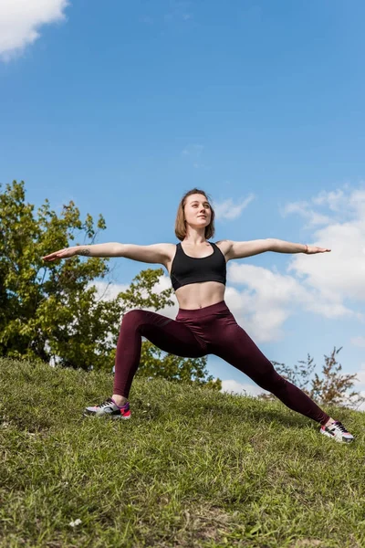 Warrior pose — Stock Photo