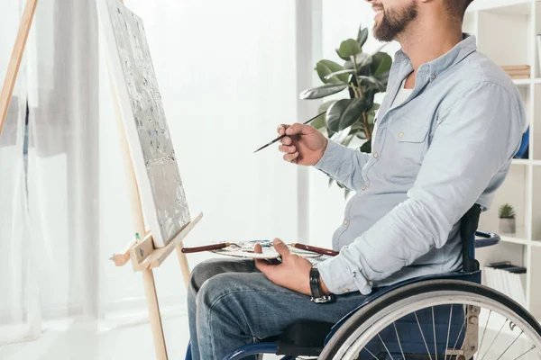 Disabled painter — Stock Photo