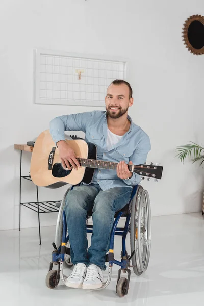 Músico discapacitado — Stock Photo