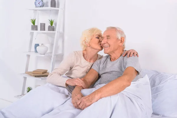 Casal sénior — Fotografia de Stock