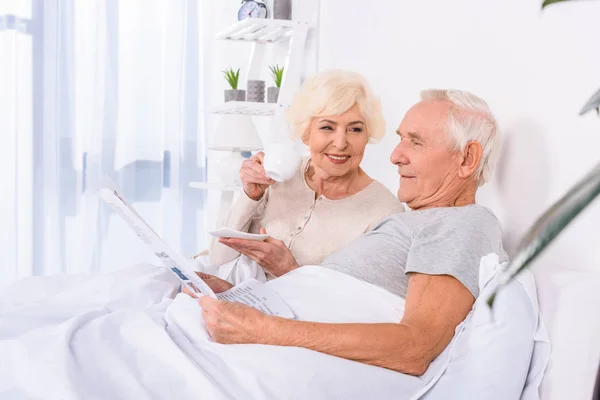 Senior couple — Stock Photo