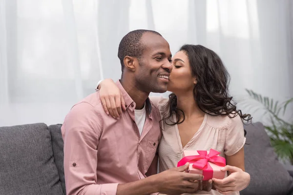 Beijando — Fotografia de Stock