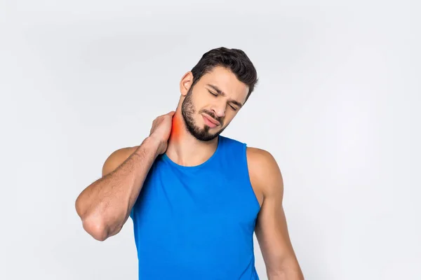 Sportif avec les yeux fermés ayant une douleur dans le cou isolé sur blanc — Photo de stock