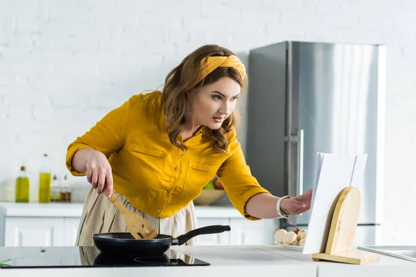 Cocinero - foto de stock