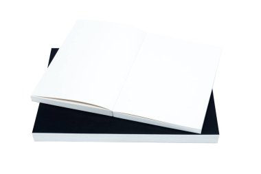 beyaz zemin üzerine eskiz defteri.