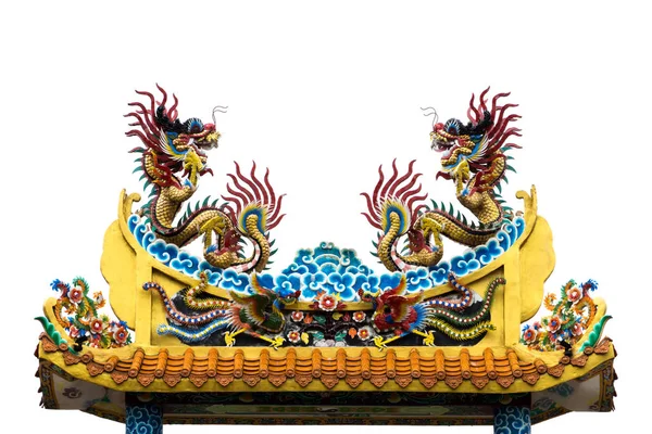 Traditionelle Drachen im chinesischen Tempel, Thailand. — Stockfoto