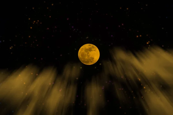 Cielo nocturno y luna llena naranja con nube de movimiento . — Foto de Stock