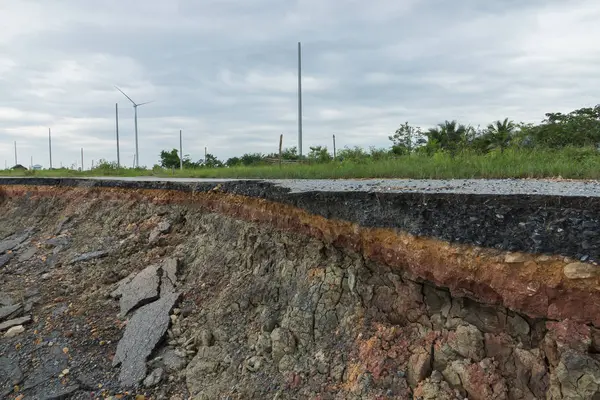 The layer of asphalt road with soil and rock. — Stock Photo, Image