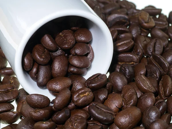 Granos de café tostados. — Foto de Stock