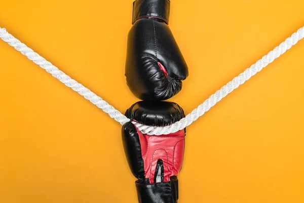 Black boxing gloves — Stock Photo, Image