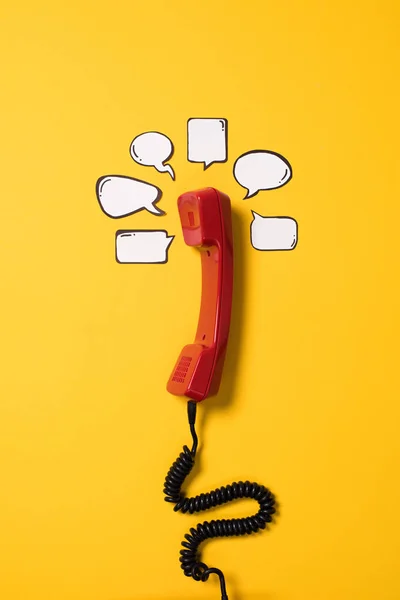 Telefone auscultador e bolhas de fala — Fotografia de Stock