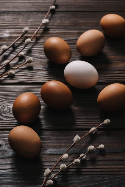 Chiken Eggs Catkins Wooden Table Easter Concept — Stock Photo, Image