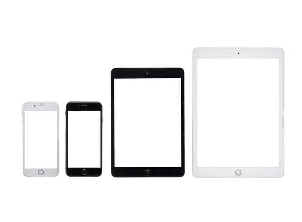 Dispositivos digitales con pantallas en blanco — Stock Photo