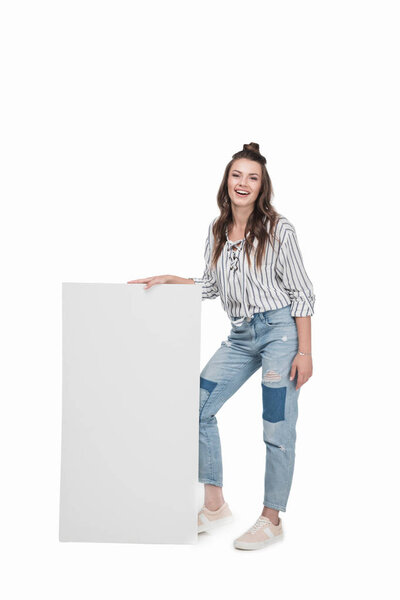 Женщина с пустым знаменем
 