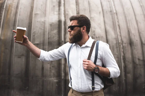 Bearded man on coffee break — Stock Photo, Image