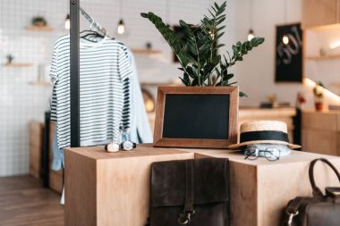 boş çerçeve ve aksesuarları, butik