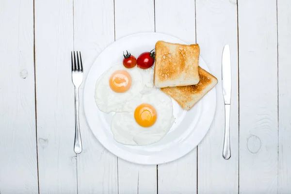 Fried eggs — Stock Photo, Image