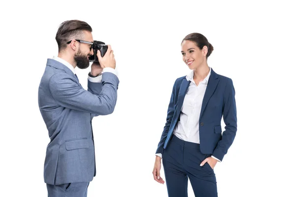 Hombre tomando fotos de mujer de negocios —  Fotos de Stock