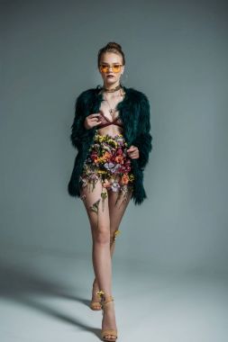 çekici çiçek etek modeli