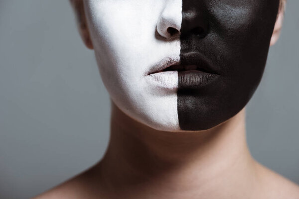 girl with bodyart on face