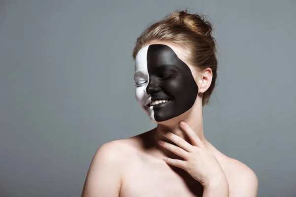 Smiling model with bodyart on face — Stock Photo, Image