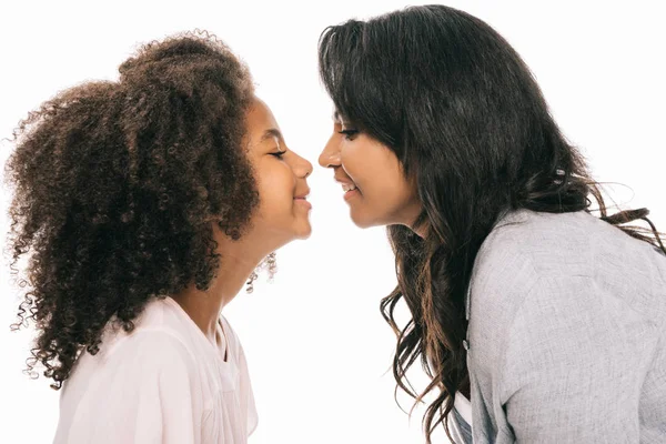 Happy african american mother and daughter — Stock Photo, Image