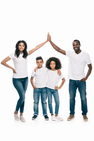 Afroamericano familia dando alta cinco — Foto de Stock