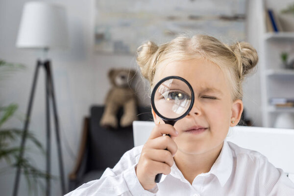  Увеличитель