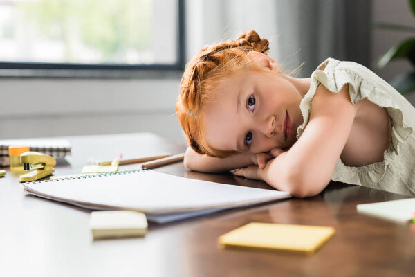 Рыжая девочка
