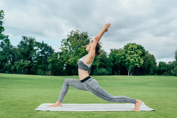 Yoga — Stockfoto