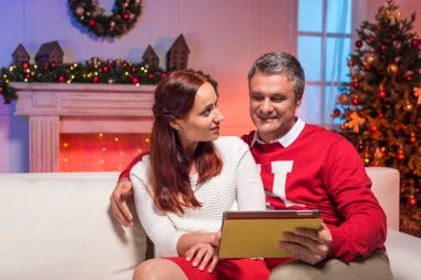 Olgun çift tablet kullanma