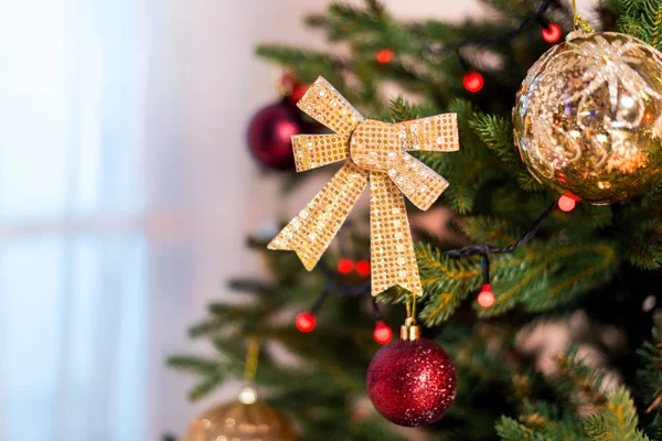 Decorated christmas tree — Stock Photo, Image