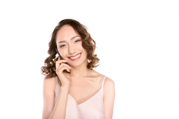 Chica asiática con smartphone — Foto de stock gratis