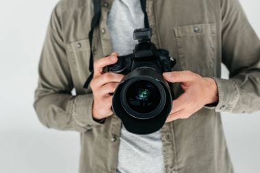 Kameralı profesyonel fotoğrafçı
