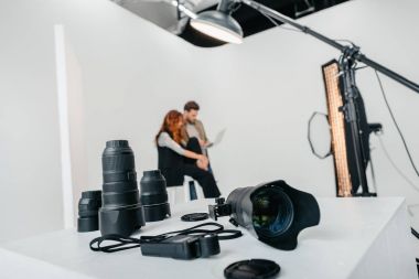 dijital fotoğraf makinesi ve lensler 
