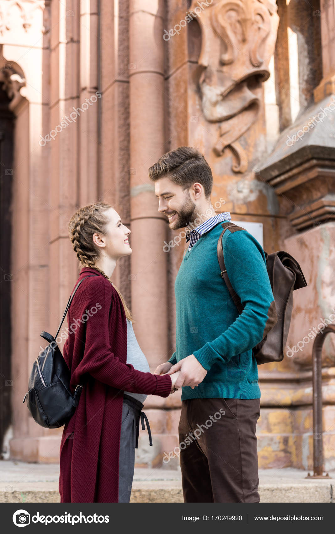 Муж и жена смотрят друг на друга — Стоковое фото