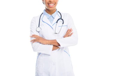 çapraz kolları olan doktor