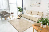Minimalistický obývací pokoj interiér