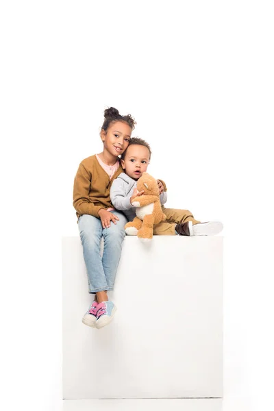 African american brother and sister — Stock Photo, Image