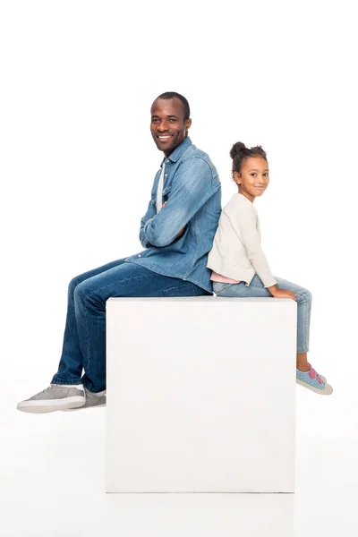 Boldog afro-amerikai apa és lánya — Stock Fotó