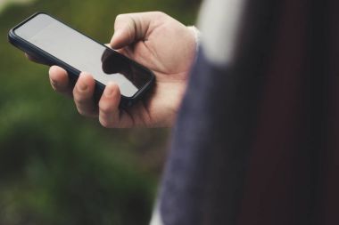 Smartphone kullanarak