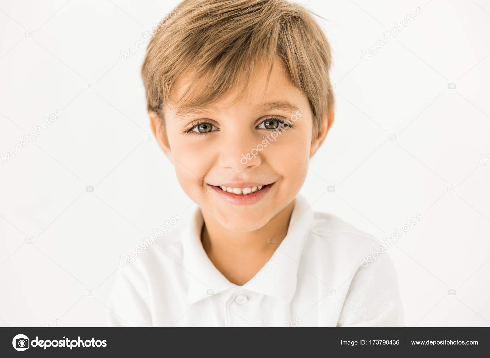 白人の男の子写真素材 ロイヤリティフリー白人の男の子画像 Depositphotos