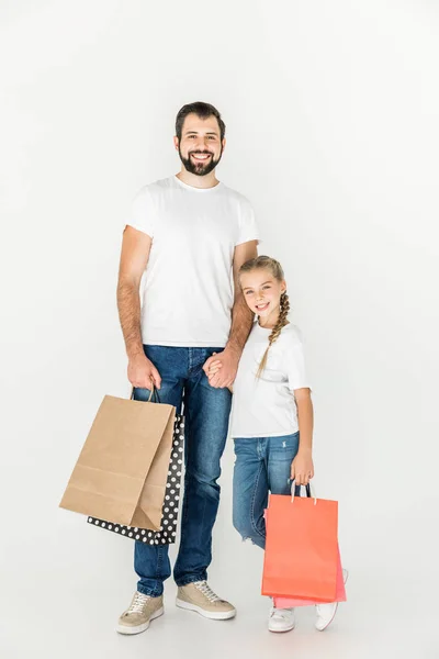 父亲和女儿与购物袋 — 图库照片
