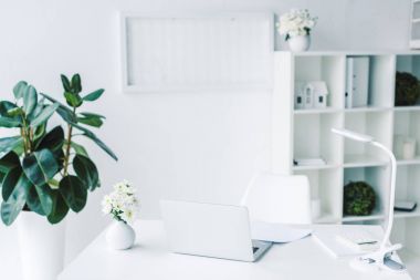 ışık modern ofis