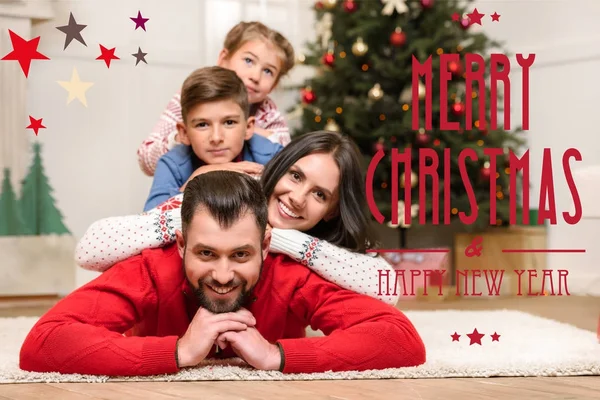 Met Kerstmis en gelukkige familie — Stockfoto