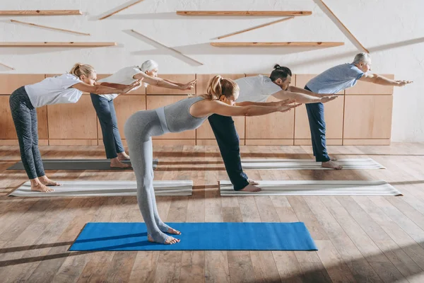 Group Senior People Practicing Yoga Instructor Mats Studio — Stock Photo, Image