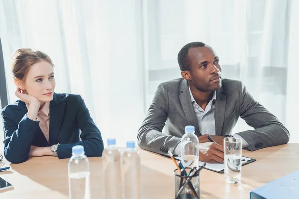 Multicultural Businesspeople Sitting Meeting Looking Away — Stock Photo, Image