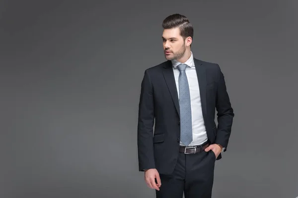 Hombre Negocios Barbudo Guapo Traje Negro Aislado Gris — Foto de Stock